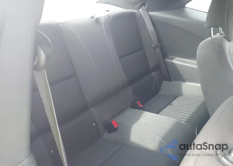 2015 Chevrolet Camaro 2Ls from USA, damaged, VIN 2G1FB1E30F9181329